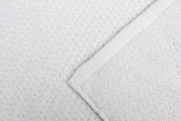 Everplush Luxury Diamond Jacquard Bath Towel