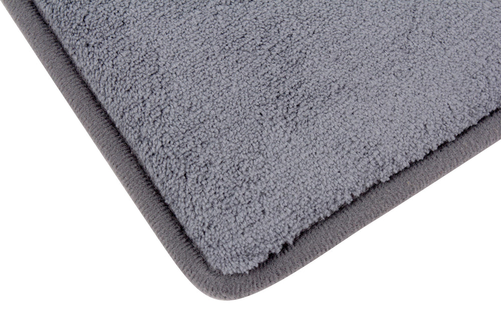 Everplush Activated Charcoal Memory Foam Bath Mat in Silver, Large 21 x 34 in