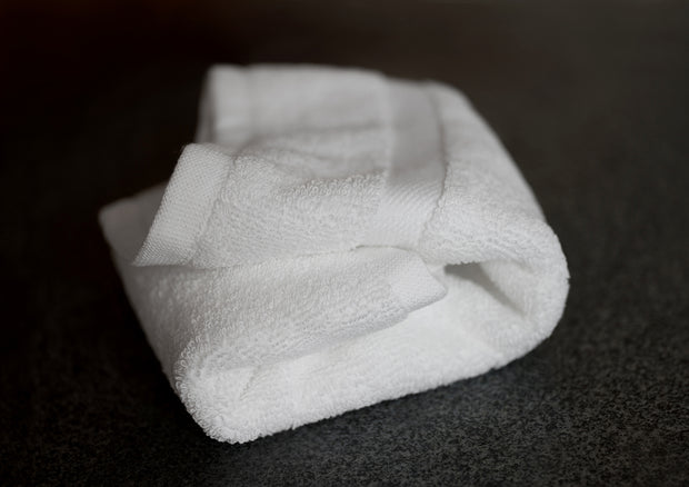 Classic Hotel Towels, 4 Piece Hand Towel Set