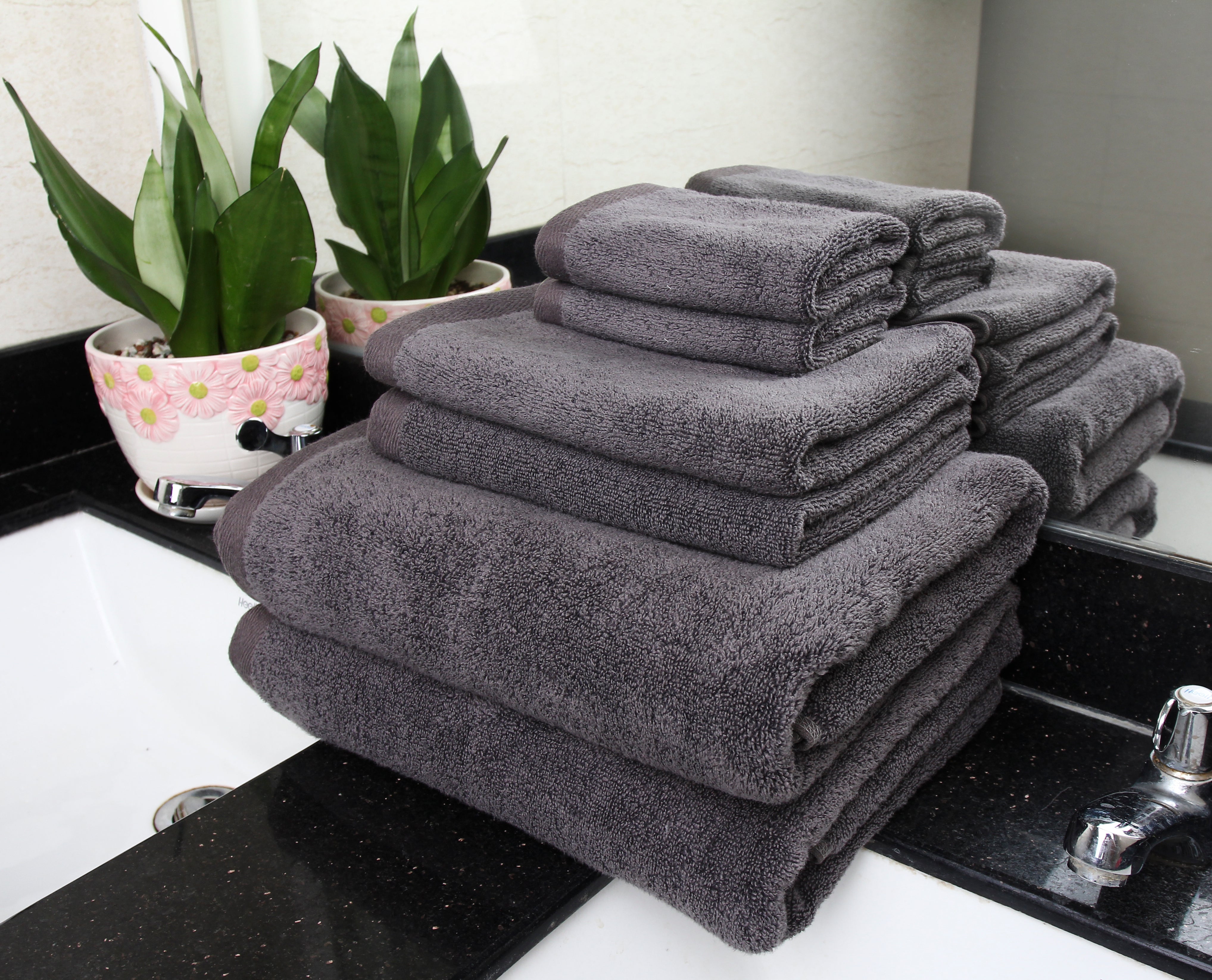 Dark gray deals bath towels