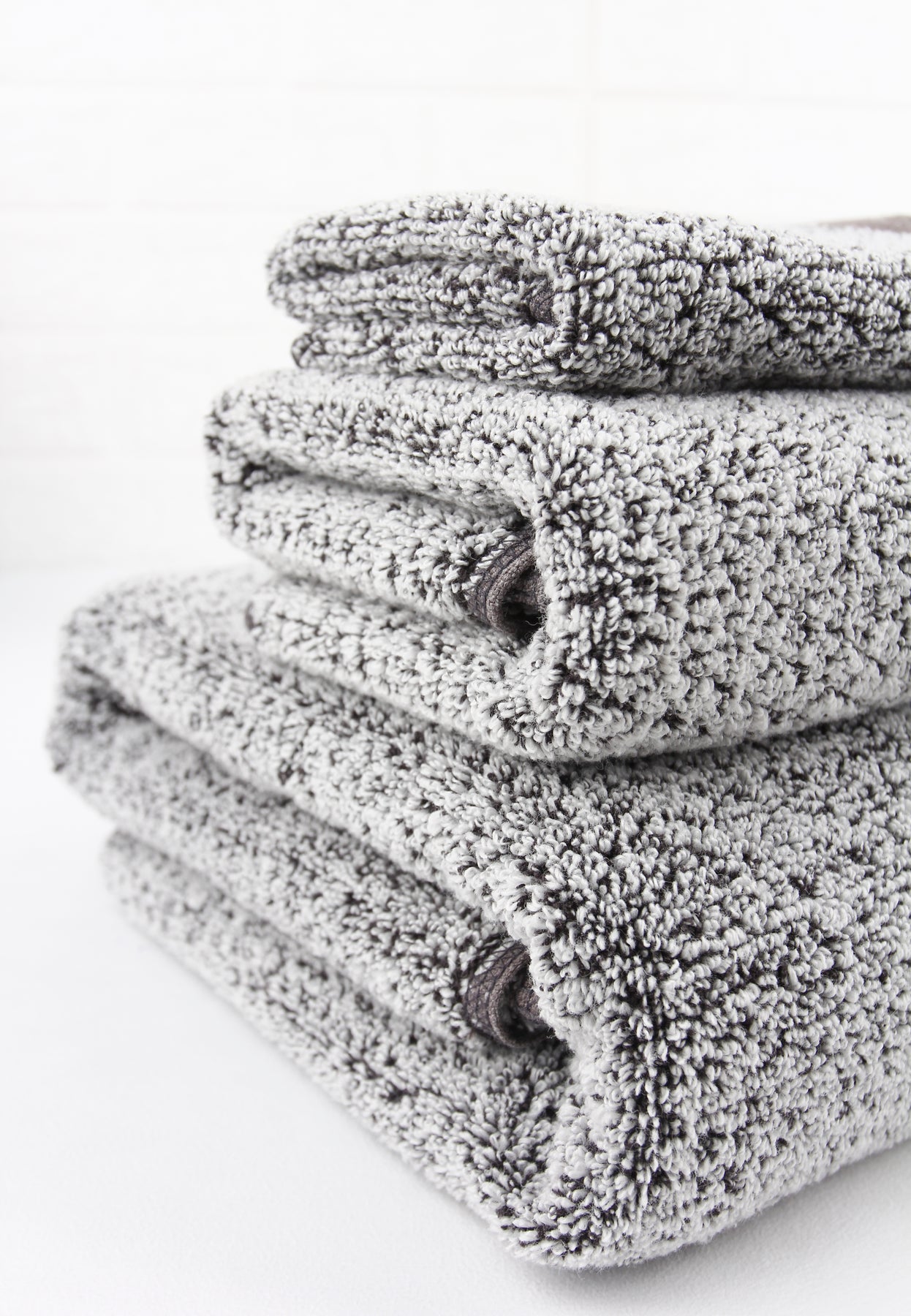Diamond Jacquard Towels Bath Towel - 2 Pack, Grey – The Everplush Company